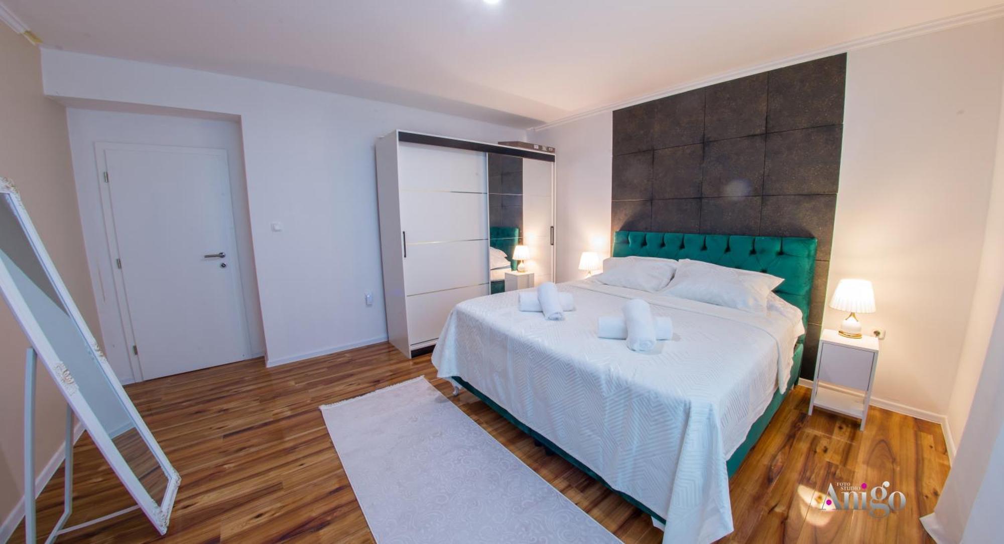 Luxury Apartment Black And Gold Mostar Zewnętrze zdjęcie