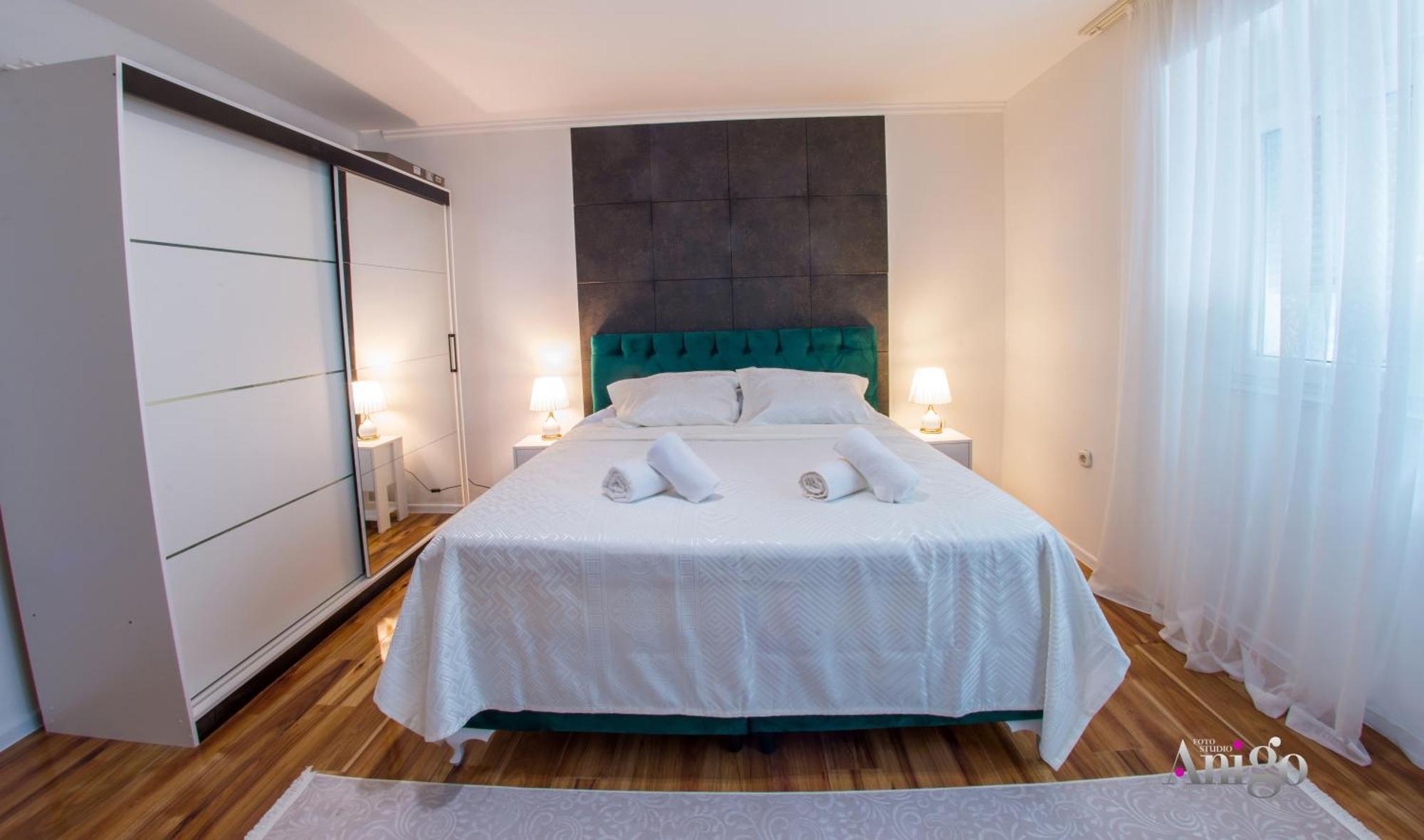 Luxury Apartment Black And Gold Mostar Zewnętrze zdjęcie